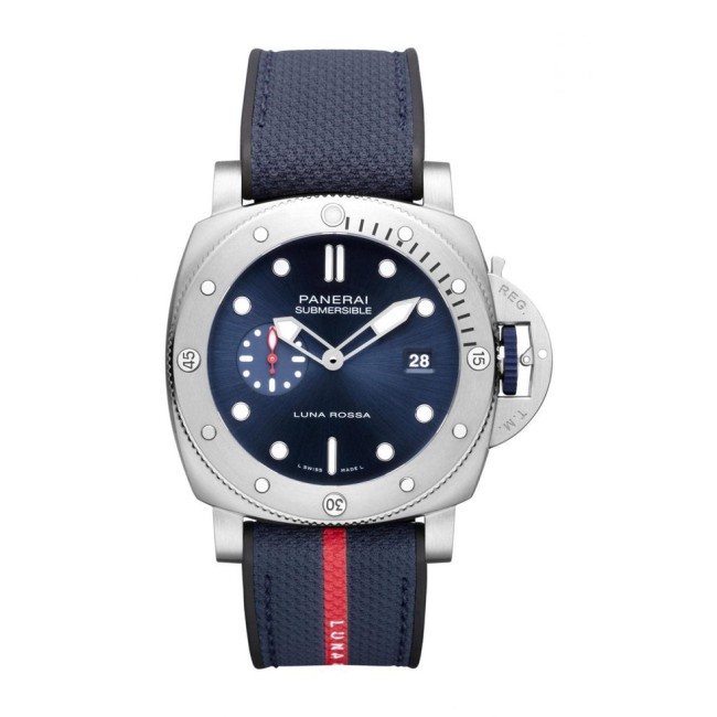 Panerai Submersible QuarantaQuattro Luna Rossa Men's watch PAM01391